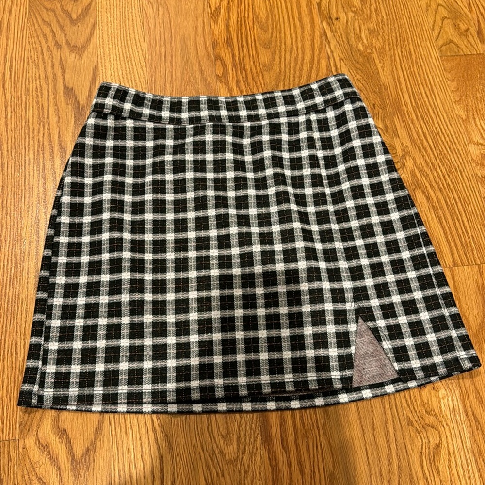 Girls Mini Plaid Skirt
